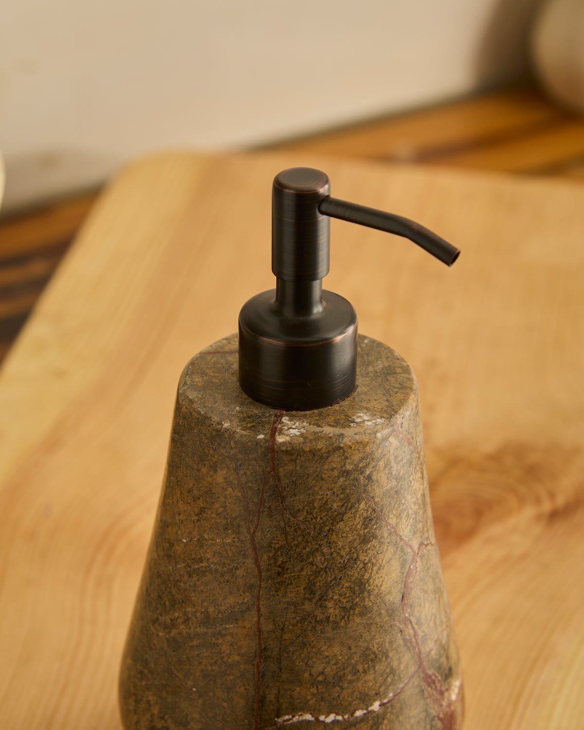 REEN BROWN - Soap Dispenser