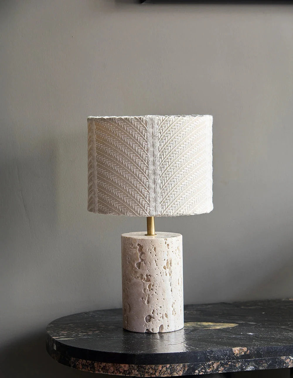 TERRA TRAVERTINE LAMP